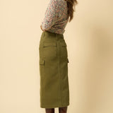 COLOR CARGO MIDI SKIRT