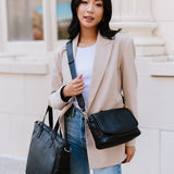 SIGNATURE TOTE CARRY ALL ON LAPTOP BAG