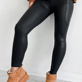 Pocketed V-Cut Waist Leggings