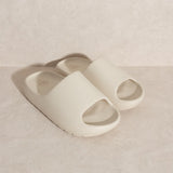 OASIS SOCIETY Wyatt - Comfort Slides