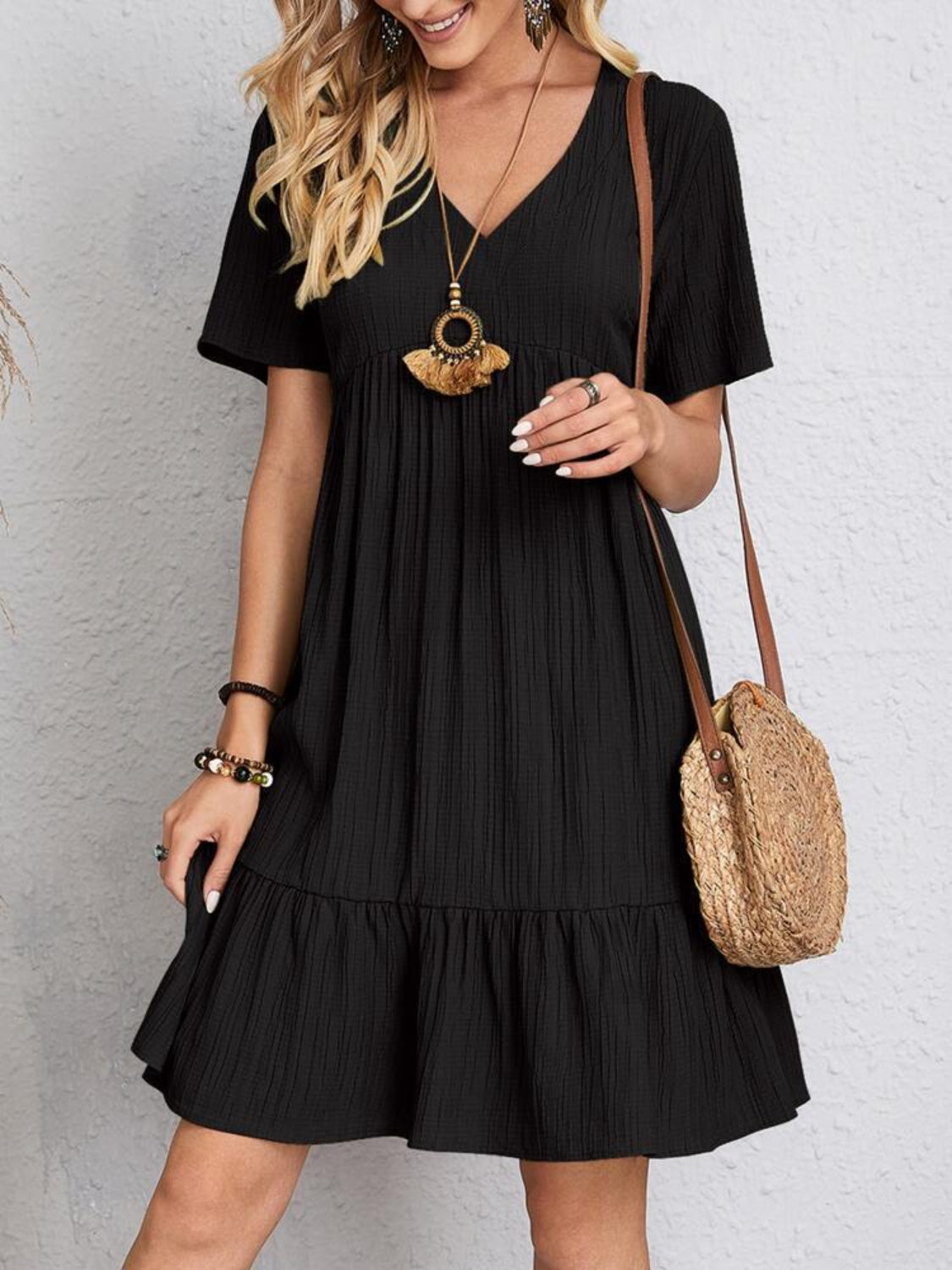 Curvy Line- V Neck Short Sleeve Dress