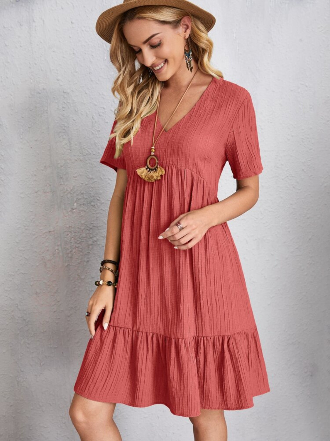 Curvy Line- V Neck Short Sleeve Dress