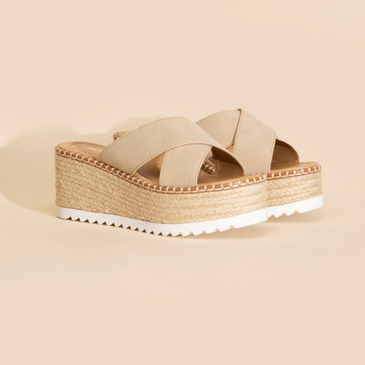 Raffia Crisscross Platform Slides